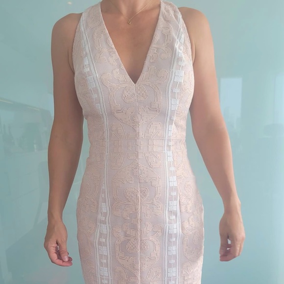 Anne Fernandes Dress. - Picture 1 of 8